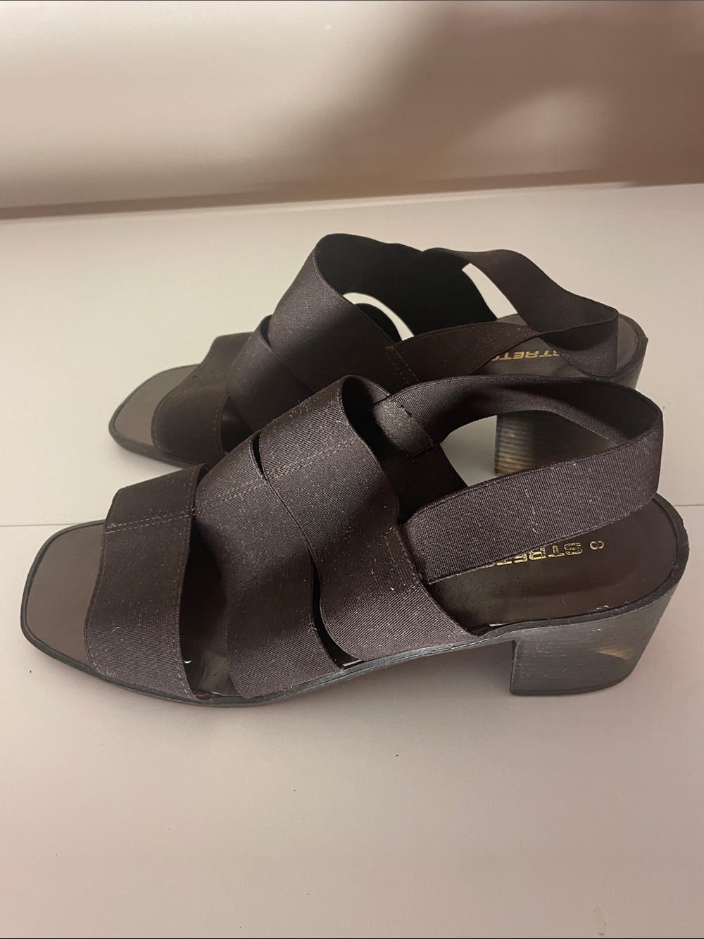 Stretchers Women's Black Strappy Low Block Heel Sandals-discolouratio on bottom